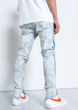 Load image into Gallery viewer, Cloud Washed Denim