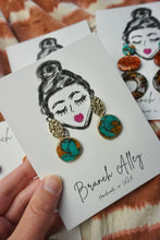 Load image into Gallery viewer, Tiny turquoise
