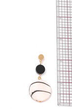 Load image into Gallery viewer, Tiered Circle Acrylic Drop Earrings
