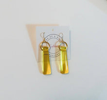 Load image into Gallery viewer, Golden Pendulum Ear Candy