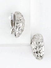 Load image into Gallery viewer, Textured Oval Weave Clip-On Earrings