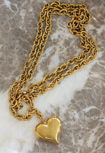 Load image into Gallery viewer, XL WRAP AROUND HEART NECKLACE