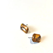 Load image into Gallery viewer, Tangerine Orange Faceted Foil Backed Stud Earrings