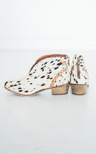 Load image into Gallery viewer, All Roads Bootie in Black and White