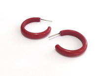 Load image into Gallery viewer, Skinny Perfect Hoop Earrings