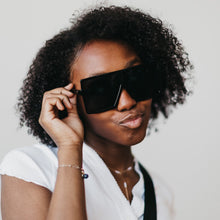 Load image into Gallery viewer, Beverly Oversized Sunglasses