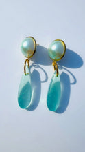 Load image into Gallery viewer, Ocean Blue Pearl Ear Candy