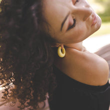 Load image into Gallery viewer, Chunky Lucille Lucite Hoop Earrings