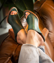 Load image into Gallery viewer, Hallie Heeled Sandal in Teal