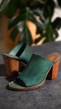 Load image into Gallery viewer, Hallie Heeled Sandal in Teal