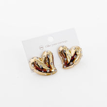 Load image into Gallery viewer, Handful of Hearts Earrings